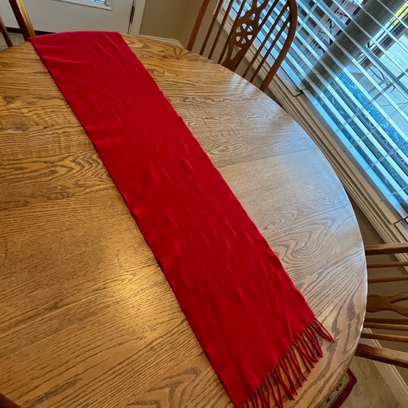 FENDI Vintage Red Wool Fringed Neck Wool Scarf Unisex Men’s Women’s - Picture 2 of 7